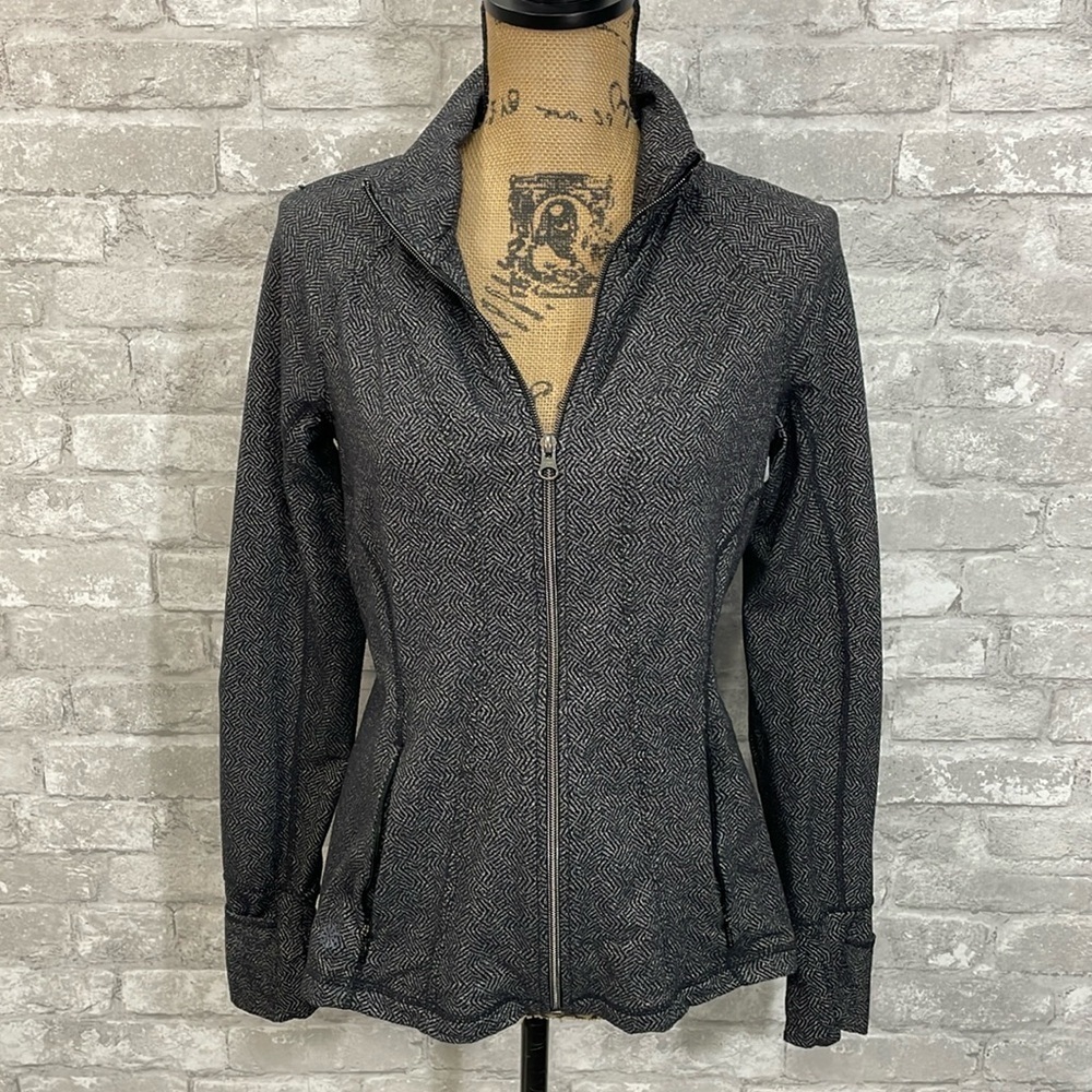 Athleta Black Print Zip Up Jacke